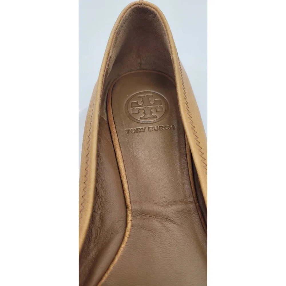 Tory Burch Reva Women's Ballet Flats 8M Tan Pebbled Leather Gold Logo